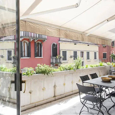 Apartament Rio Barnaba Terrazza - Locappart Wenecja
